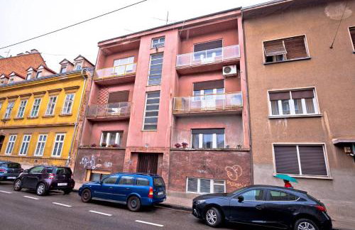 Number 28 Boutique Apartment - Photo 7