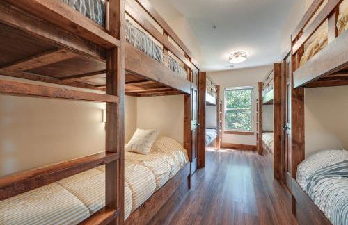 Luxe Table Rock Lake Vacation Rental with Hot Tub! - Foto 28