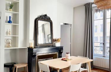 Art de Recevoir - Charmant cocon au cœur de Lyon avec vue sur Fourvière - Foto 20