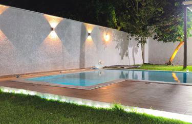 Tantão Beach House com Piscina e Churrasqueira - Foto 8