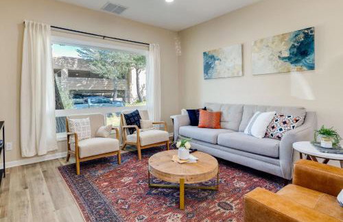 Near Downtown Spacious Casper Getaway with Deck - Foto 6