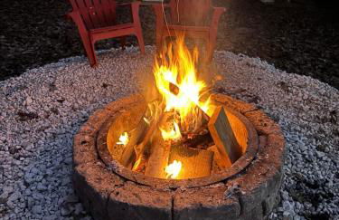 Whispering Pines Treehouse - Sunrise - Foto 24