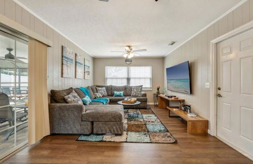 Exquisite Retreat with Heated Pool for 14 Guests, Pool Table Paradise! - Foto 10