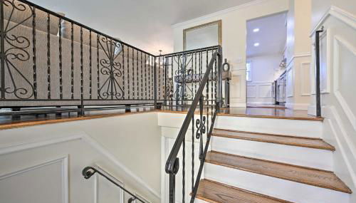 Bay Shore Vacation Rental with Shared Yard! - Foto 4