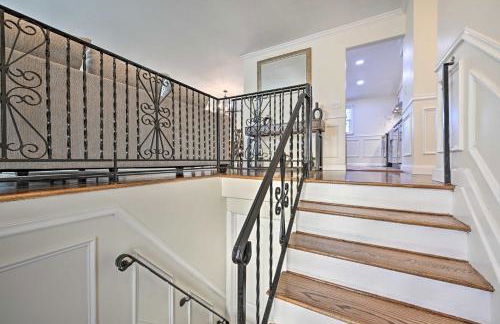 Bay Shore Vacation Rental with Shared Yard! - Foto 4