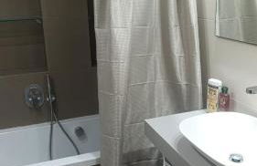 First Floor Casa Privee - Two bed Beach Terrace & Balconies - Foto 12