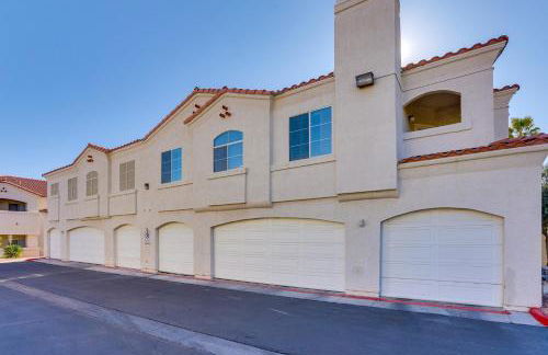 6 Mi to Vegas Strip City-View Gem with Pool Access - Foto 23