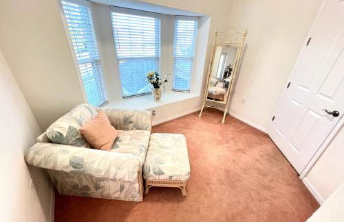 Lakefront Getaway LG South Facing Pool Hot Tub Pool Table & BBQ - 2 miles Disney - Foto 22