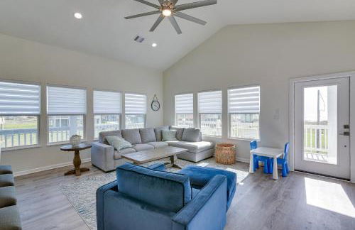 Walk to Ocean! Family-Friendly Crystal Beach Home - Foto 10