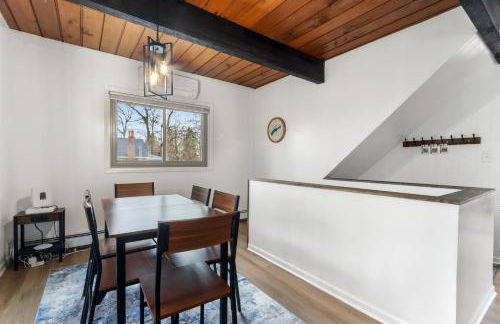 Cozy Retreat With Game Room Lake Como WI by David Rigney Real Estate Solutions - Foto 30