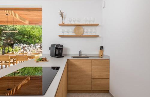 Villa 4 with Pool Soline, Krk, 280 m from beach, by 4Villas - Photo 32