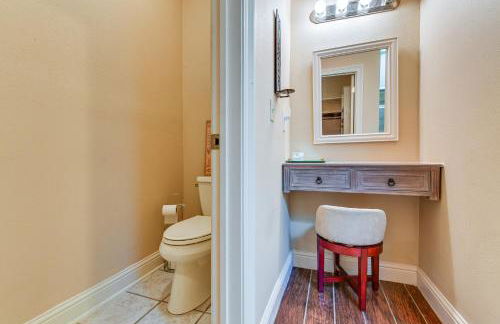 Baton Rouge Retreat with Patio, Grill and Fire Pit! - Foto 14