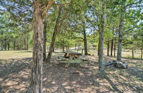 Peaceful Black Fork Cabin 1 - Fish On-Site! - Foto 25