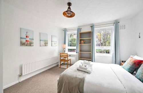 Spacious 5-Bedroom Family Home in Greenwhich - Foto 14