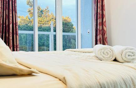 Sobrado aconchegante e espaçoso, ótima opção! - Foto 28