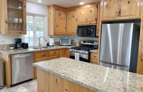 Hot Tub . Near Freeway . Quick 2 Theme Parks/Beach - Foto 34