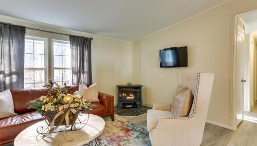 Walk to Lake! All-Season Retreat in Poconos Mtns - Foto 5