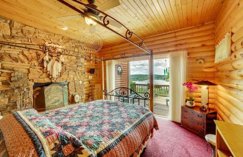 Decks and Views Spacious Cabin Near Table Rock Lake - Foto 14