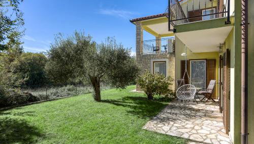 Villa LUMARE AQUA - Pool, Jacuzzi & Garden - Foto 3, Garden