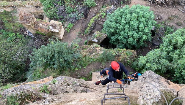 Subindo as escadas no meio do Tajo de Ronda
