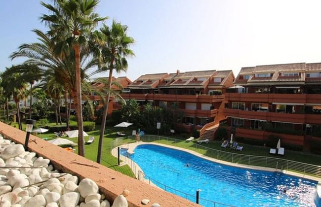 Magnificent Duplex Penthouse in Puerto Banus - Photo 21