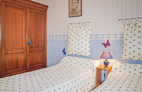 4 Bedroom Lovely Home In Langueux - Foto 28