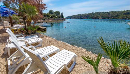 Beach Front Apartment In Punta Kriza - Foto 2