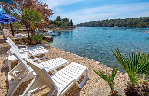 Beach Front Apartment In Punta Kriza - Foto 2