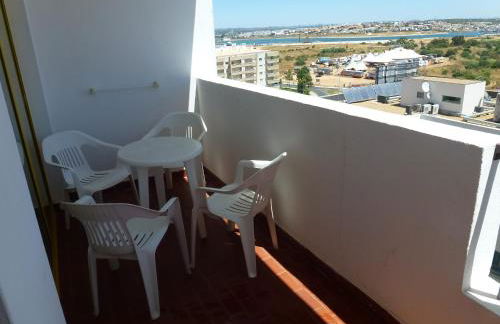 T1- Praia da Rocha com piscina -segunda linha - Foto 6