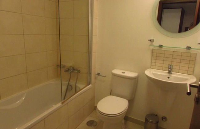 2 Bedrooms 2 Bathrooms Pool View Apartment - Foto 4