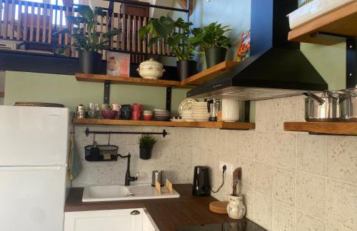 Grand T1 familial, vidéoprojecteur et superbe vue ! - Photo 9