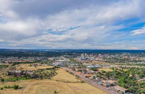Family Oasis Offices Home Gym Fenced Yard - Foto 66