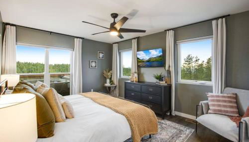 Mountain and Pond View, HotTub, Stars, Kid and Dog Friendly - Foto 2