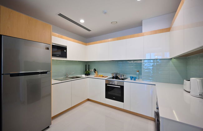 Springfield Suites - Photo 13