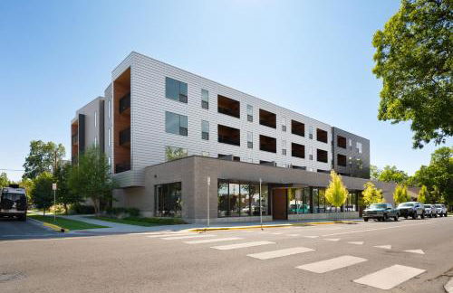 Stylish SoBo Condo - Steps to Main St - Foto 21