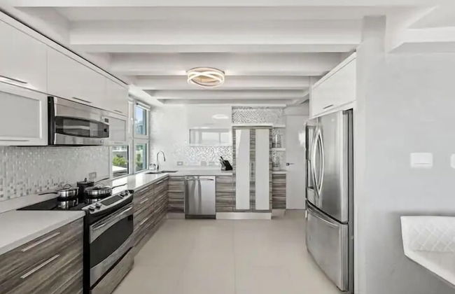 Beach Front Amapola SeaSide Apt - Photo 12