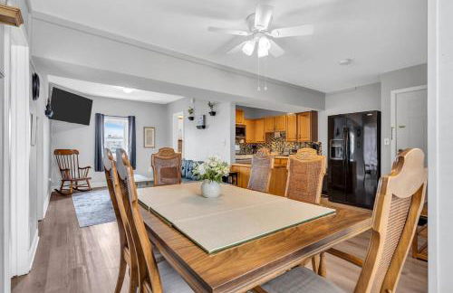 Next to Beach and Waterpark with Free Parking! - Foto 8