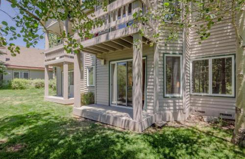 Snowcreek IV - Cozy Mammoth Ski Condo with Mtn Views and Hot Tub - Foto 45