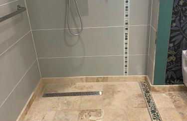 Modern Gîte In The Heart Of Château De Champagnat - Foto 23