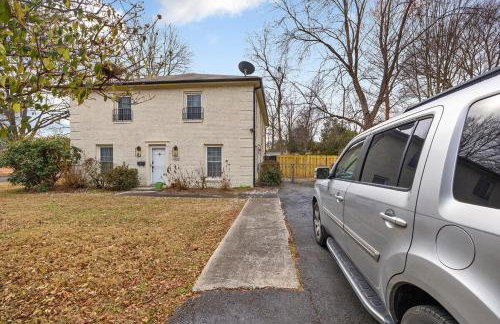 New! Special Intro Rate! Walkable, Fenced-In Yard - Foto 39