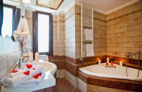 Elmyra Villa, Heated Pool & Walking to beach, By ThinkVilla - Foto 29