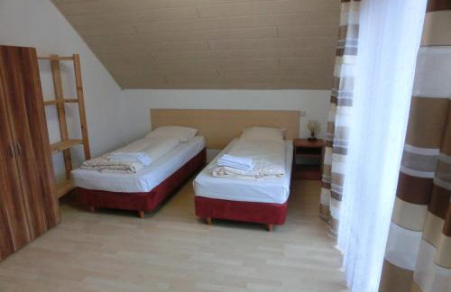 Unterkunft DHH mit 5 Zim - Photo 17