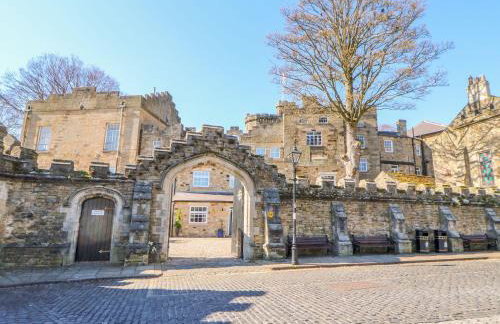 Castle keep at Stanhope Castle - Photo 43