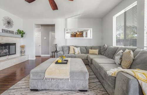 Your Home Away From Home near Wineries & Old Town - Foto 1