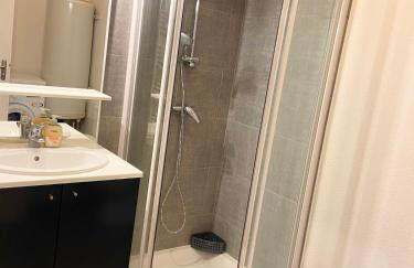 Spacieux T2 en plein centre de Chorges - Foto 8