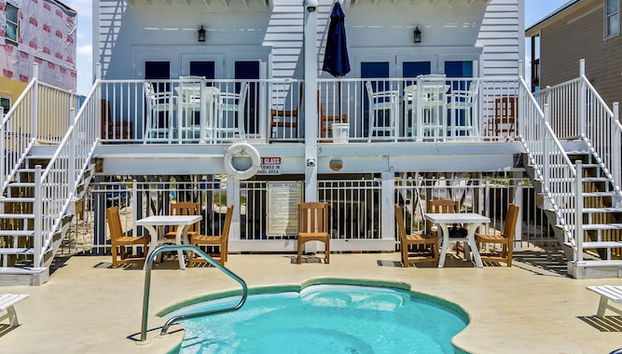 Dolphin View Duplex Side A - Beachfront Heated Pool -Gulf Shores Alabama - Near The Hangout - Foto 2, Imagen principal