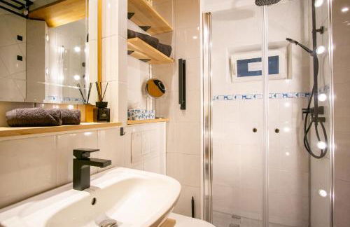 Ferienwohnung Zum Sperberring - Parkplatz - Wallbox - WLAN - Netflix&Disney - sehr ruhig - perfekt zum entspannen & erholen - Photo 4