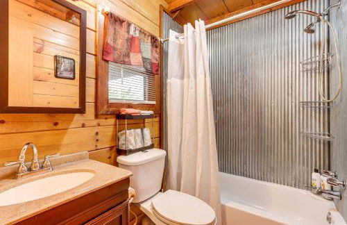 Cozy Pelsor Cabin with Mountain and Valley Views! - Foto 16