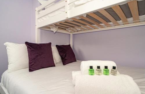 Charming Family House in Rosewell - Pass the Keys - Foto 3