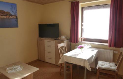 Jürgen+Carmen Essbüchl - Foto 1